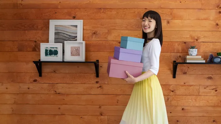 Dọn nhà cùng Marie Kondo Dọn nhà cùng Marie Kondo