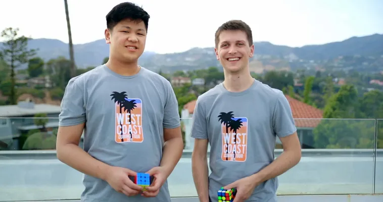 Rubik siêu tốc - Rubik siêu tốc